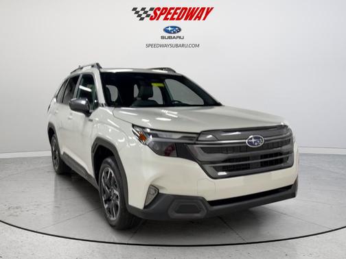 Crystal White Pearl 2026 Subaru Forester Limited