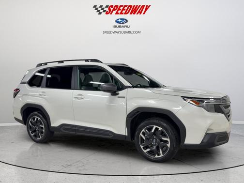 Crystal White Pearl 2026 Subaru Forester Limited