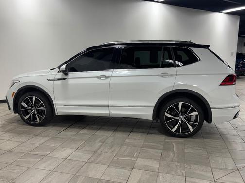 2024 Volkswagen Tiguan 2.0T SEL R-Line