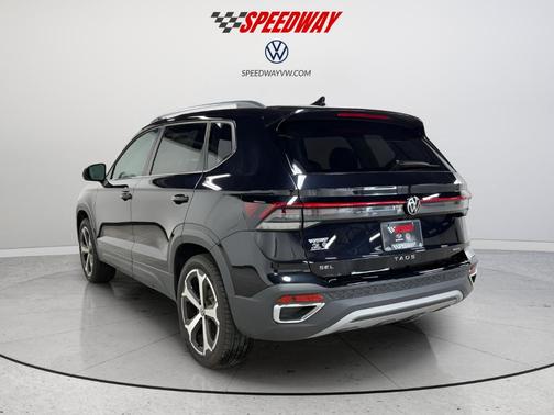 2025 Volkswagen Taos 1.5T SEL