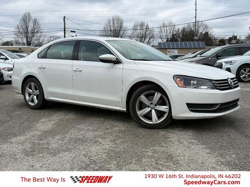 2012 Volkswagen Passat 2.5 SE