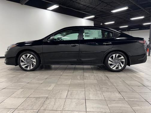 2025 Subaru Legacy Touring XT