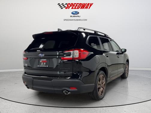 Crystal Black Silica 2026 Subaru Ascent Limited Bronze Edition 7-Passenger