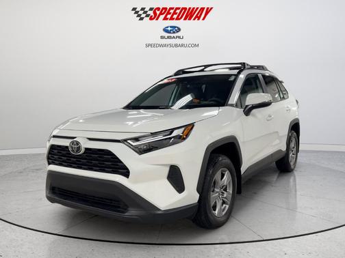 Ice 2023 Toyota RAV4 XLE