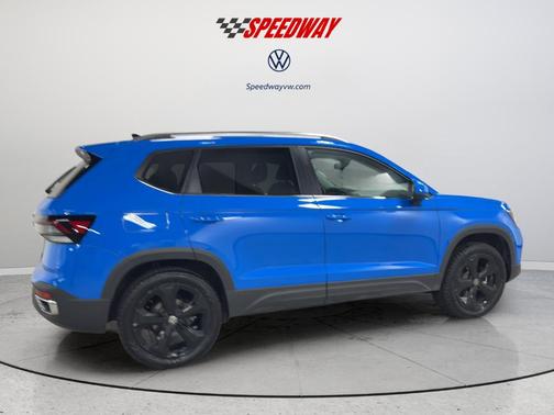 Cornflower Blue 2025 Volkswagen Taos 1.5T SEL