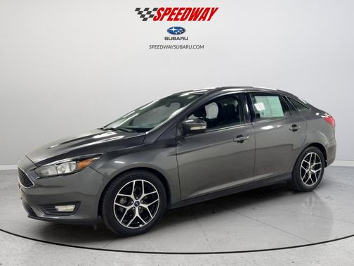 Gray 2018 Ford Focus SEL