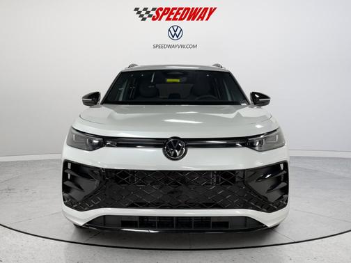 2025 Volkswagen Tiguan 2.0T SE R-Line Black