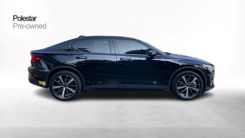 2022 Polestar 2 Long range Dual motor - AWD - Plus,Pilot