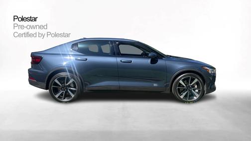 2022 Polestar 2 Long range Dual motor - AWD - Plus,Pilot