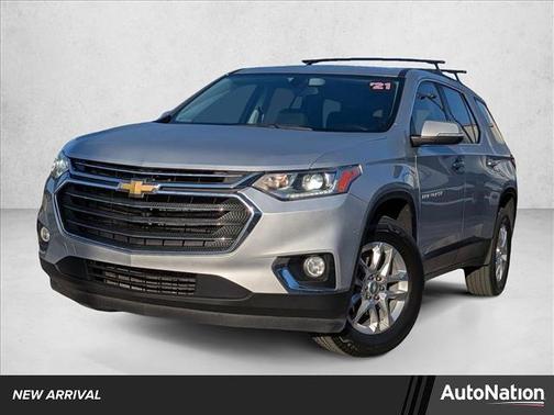 2021 Chevrolet Traverse LT Cloth