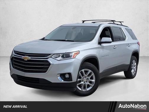 2021 Chevrolet Traverse LT Cloth