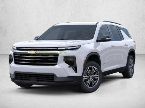 Summit White 2026 Chevrolet Traverse LT