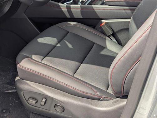 2025 Chevrolet Traverse AWD Z71