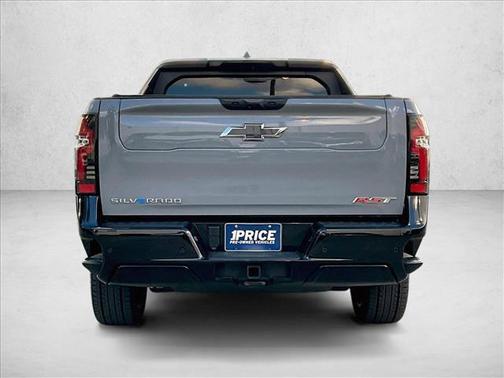 2025 Chevrolet Silverado EV RST