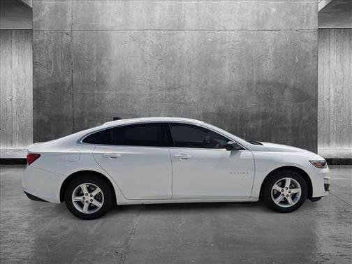 2022 Chevrolet Malibu 1LS