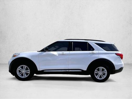 Oxford White 2020 Ford Explorer XLT
