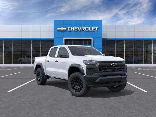 Summit White 2026 Chevrolet Colorado Trail Boss
