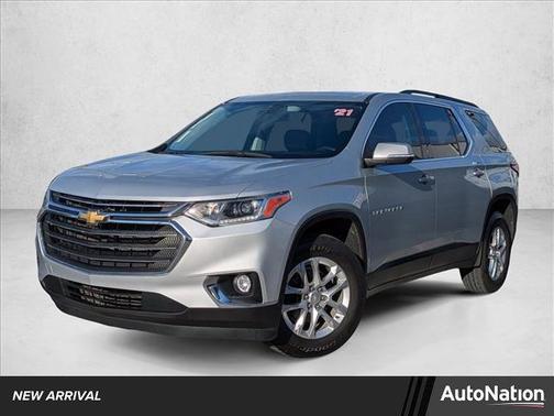 2021 Chevrolet Traverse LT Cloth