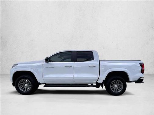 Summit White 2024 Chevrolet Colorado LT