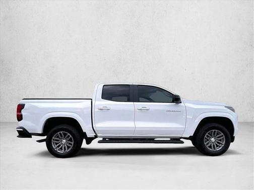 Summit White 2024 Chevrolet Colorado LT