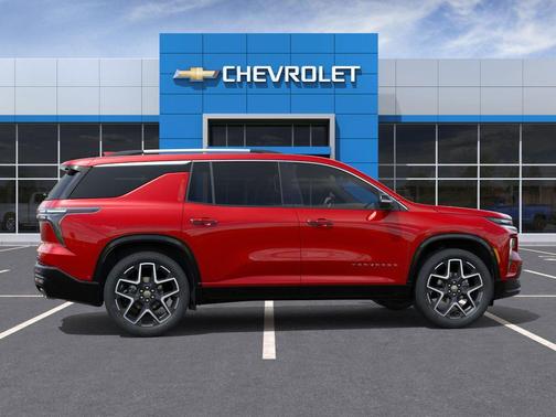 Radiant Red Tintcoat 2026 Chevrolet Traverse High Country