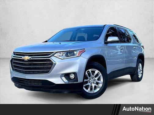 2021 Chevrolet Traverse LT Cloth