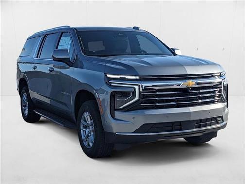 2025 Chevrolet Suburban LT
