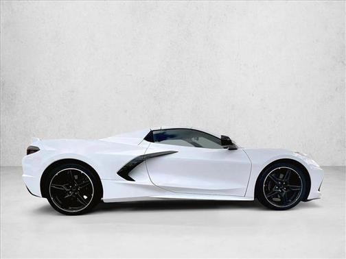 2022 Chevrolet Corvette Stingray w/1LT