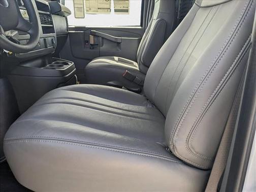2025 Chevrolet Express 2500 RWD 2500 Regular Wheelbase WT
