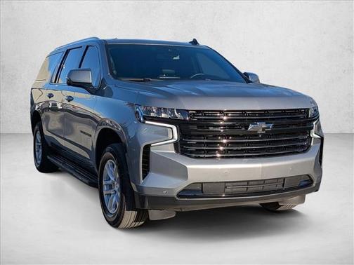 2023 Chevrolet Suburban LT