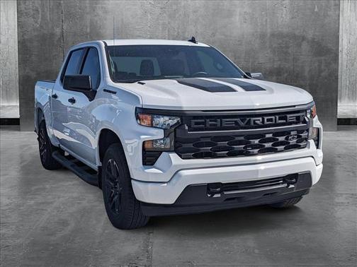 2025 Chevrolet Silverado 1500 Custom