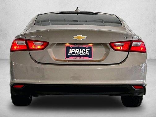 Mineral Gray Metallic 2023 Chevrolet Malibu FWD 1LT