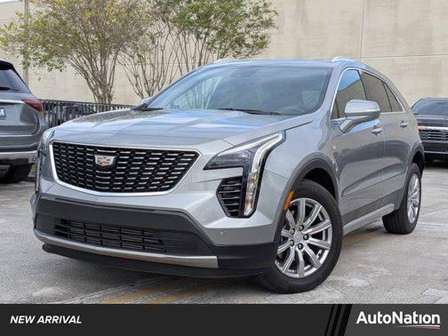 2023 Cadillac XT4 Premium Luxury