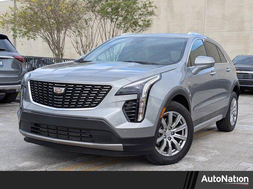 2023 Cadillac XT4 Premium Luxury