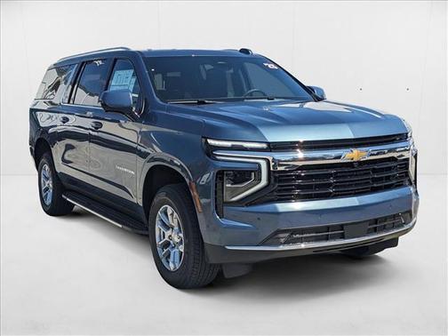 2025 Chevrolet Suburban LS