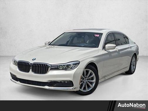 2018 BMW 740 740i