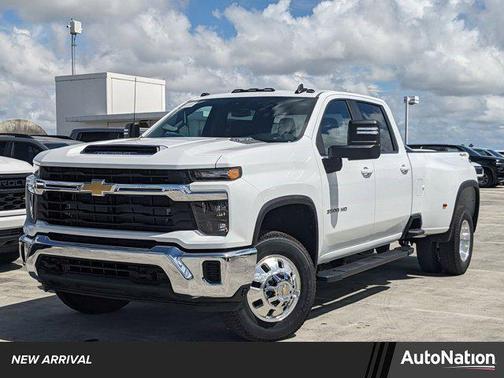 2026 Chevrolet Silverado 3500 LT