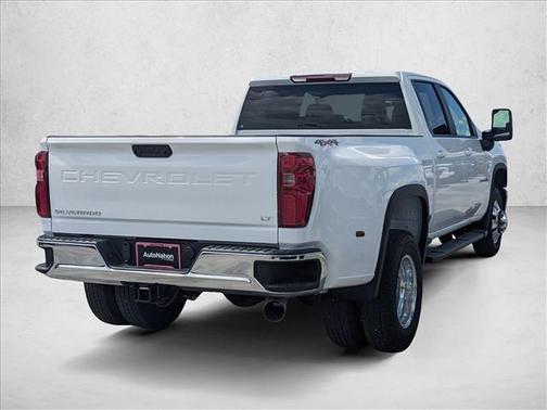 2026 Chevrolet Silverado 3500 LT