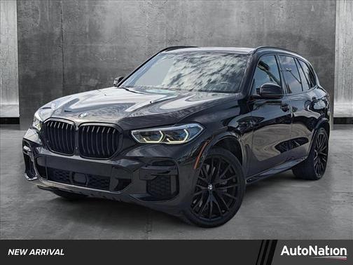 2023 BMW X5 M50i