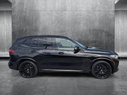 2023 BMW X5 M50i