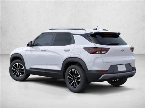 Summit White 2026 Chevrolet Trailblazer LT