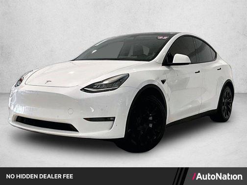 Pearl White Multi-Coat 2022 Tesla Model Y Long Range Dual Motor All-Wheel Drive