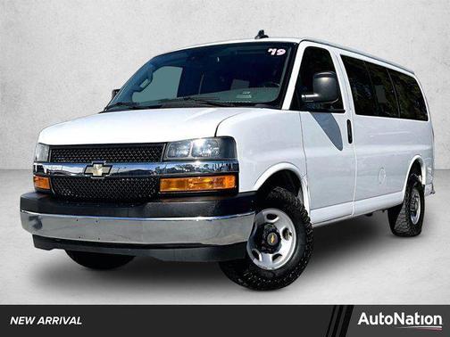 2019 Chevrolet Express 3500 LT