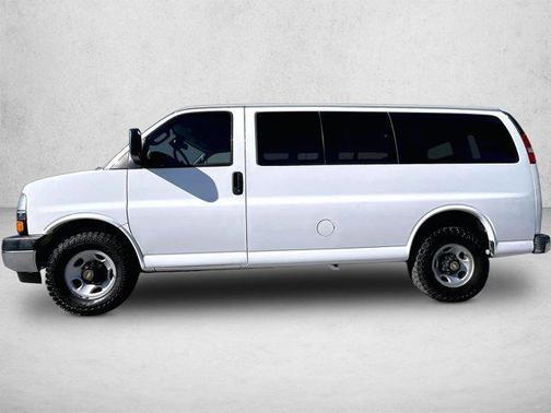 2019 Chevrolet Express 3500 LT