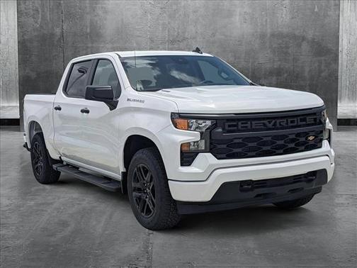 2025 Chevrolet Silverado 1500 Custom