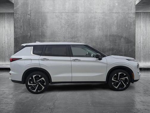 2024 Mitsubishi Outlander SE 2.5 2WD