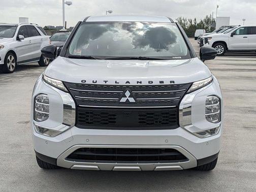 2024 Mitsubishi Outlander SE 2.5 2WD