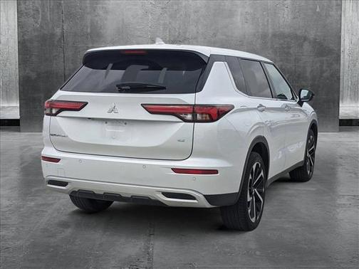 2024 Mitsubishi Outlander SE 2.5 2WD