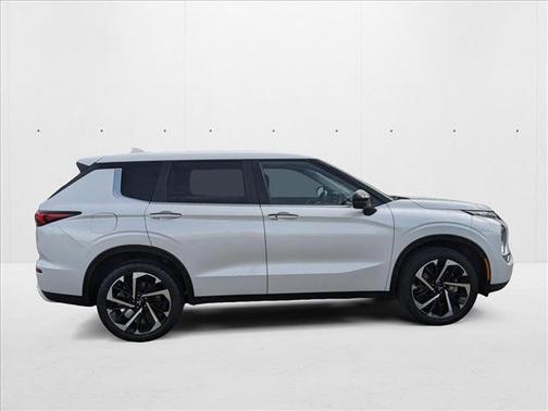 2024 Mitsubishi Outlander SE 2.5 2WD