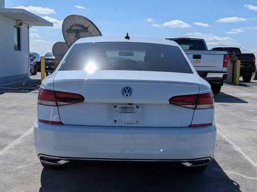 2020 Volkswagen Passat 2.0T S